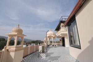 a 26 hilltop heaven resort