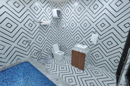 a 26 hilltop heaven resort