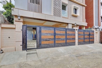 Ecostay Valasaravakkam,,2 star