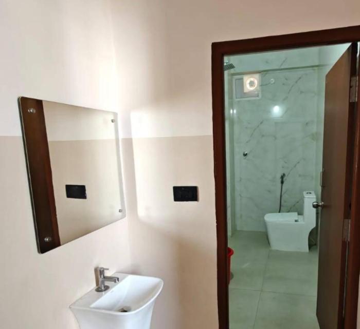 mkk grand luxury suite and ac rooms