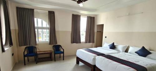 mkk grand luxury suite and ac rooms