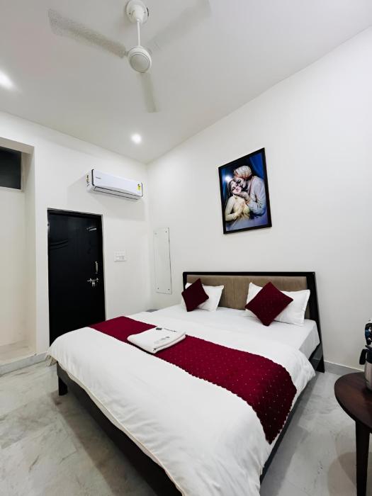 hotel madhav palace