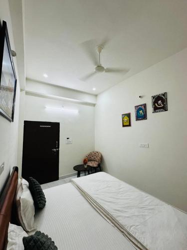hotel madhav palace