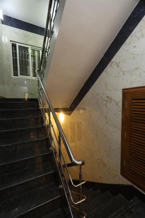 aashi premium serviced apartments