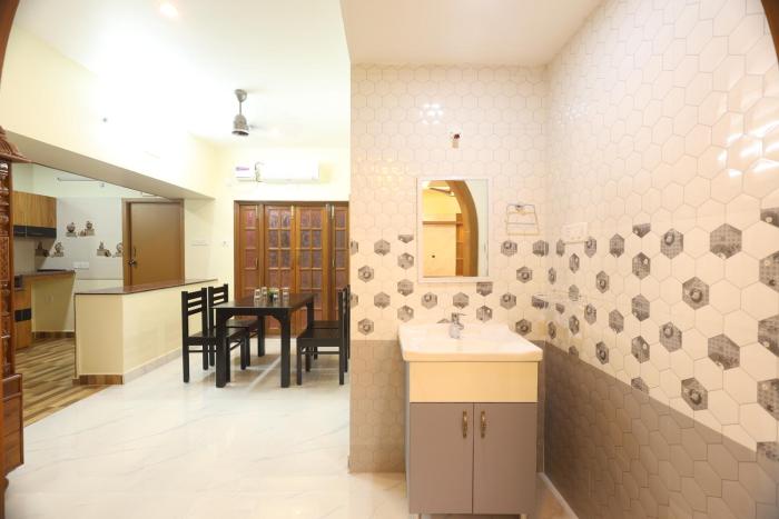 aashi premium serviced apartments