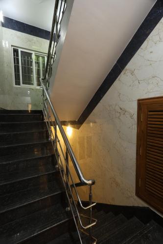 aashi premium serviced apartments