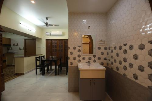 aashi premium serviced apartments