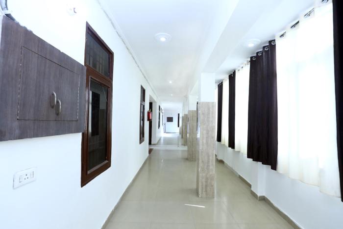 hotel s2 residency near railway station chandigarh