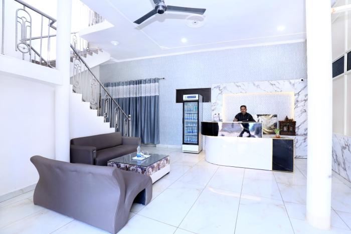 hotel s2 residency near railway station chandigarh