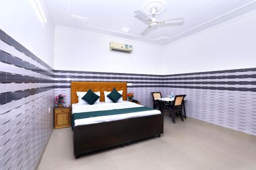 hotel s2 residency near railway station chandigarh
