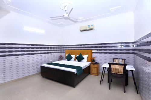 hotel s2 residency near railway station chandigarh