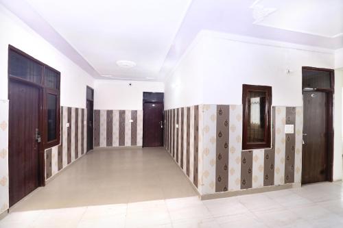 hotel s2 residency near railway station chandigarh