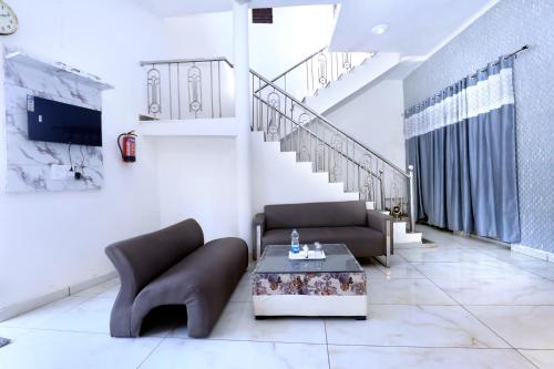 hotel s2 residency near railway station chandigarh