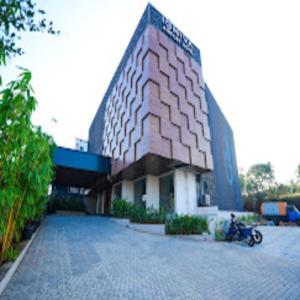 Igniva Airport Hotel,,4 star