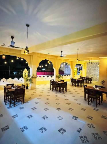Hotel Marudhar And Restaurant,,3 star