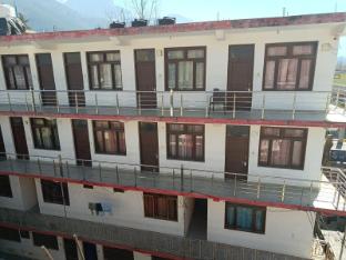 bridge view homestay