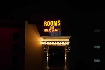 The Grand Sarayu,,3 star