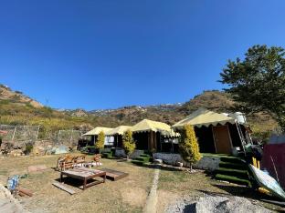 yao adventure base camp bhatta falls