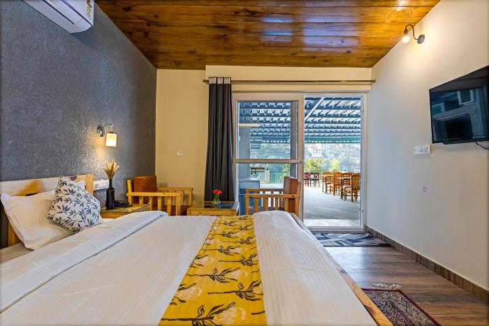 dimmys by the lake bhimtal