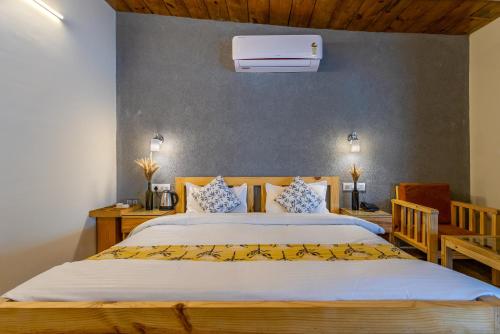 dimmys by the lake bhimtal