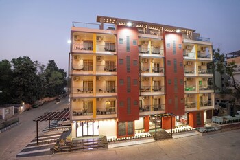 trayee international