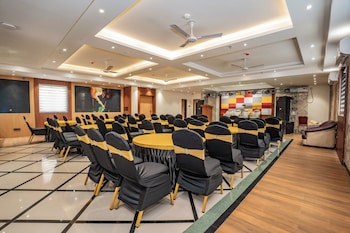 trayee international