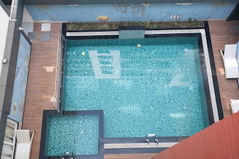 trayee international