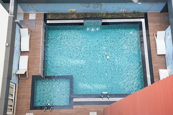 trayee international