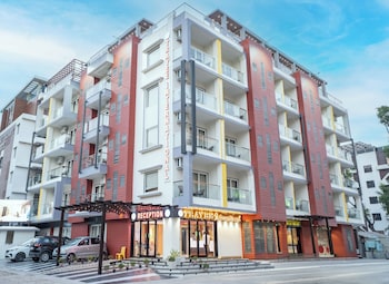 Trayee International,,3 star