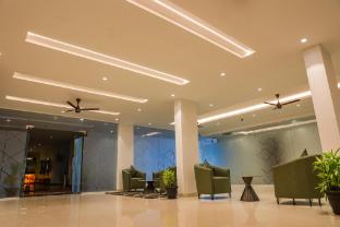 hotel padubidri comforts by smart otel