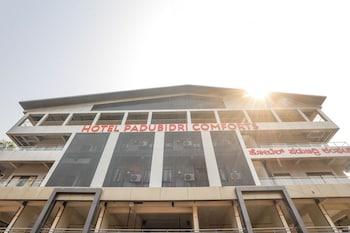 hotel padubidri comforts by smart otel