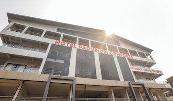 hotel padubidri comforts by smart otel