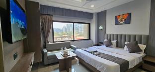 hotel nest plaza