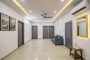 Hotel Cozy Nest Rohini,,3 star