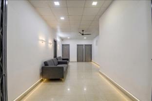 hotel cozy nest rohini
