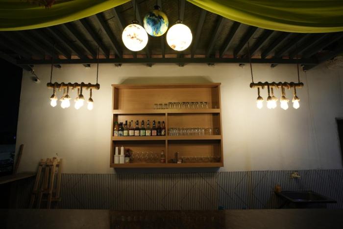 frolic hotel near sec 52 noida metro station