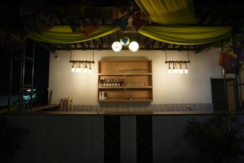 frolic hotel near sec 52 noida metro station