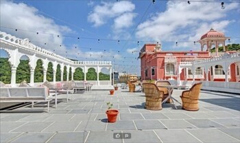 Leopard Valley Resort,,2 star