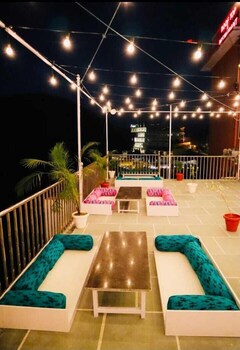 leopard valley resort