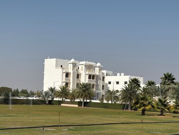 sugan hotel and resort