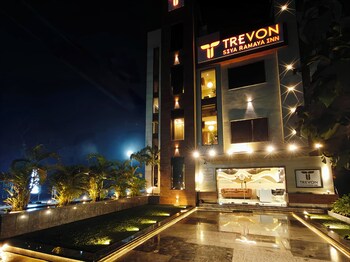trevon siya ramaya inn