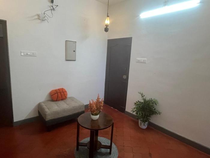 taaraa loca yoga spiritual n dorms