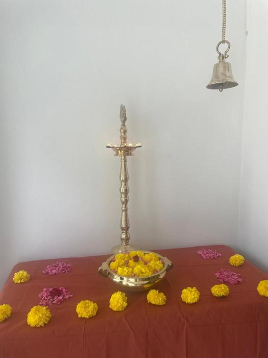 taaraa loca yoga spiritual n dorms