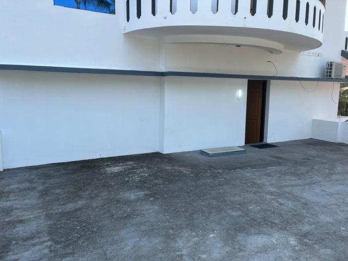 taaraa loca yoga spiritual n dorms
