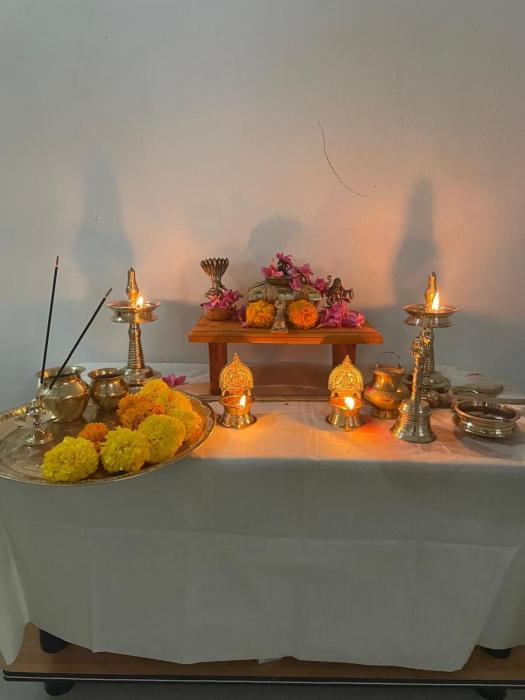 taaraa loca yoga spiritual n dorms