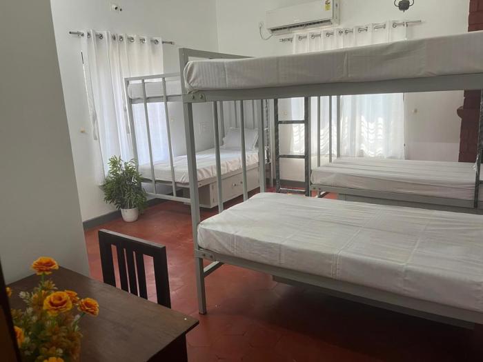 taaraa loca yoga spiritual n dorms