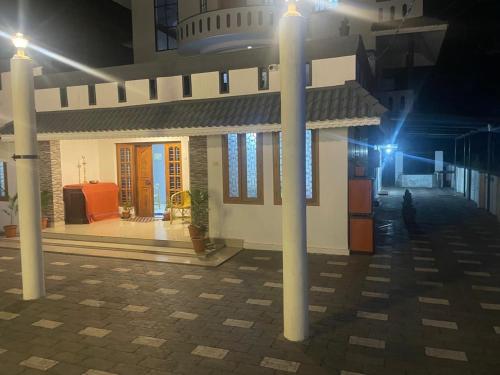 taaraa loca yoga spiritual n dorms