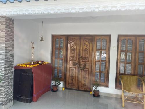 taaraa loca yoga spiritual n dorms