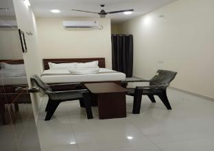 hotel rvs square