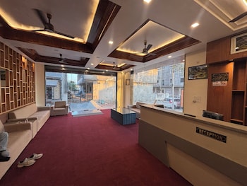 Hotel Neel Kamal,,3 star